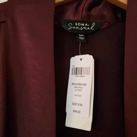 Soma Satiny Robe - Picture 3 of 3